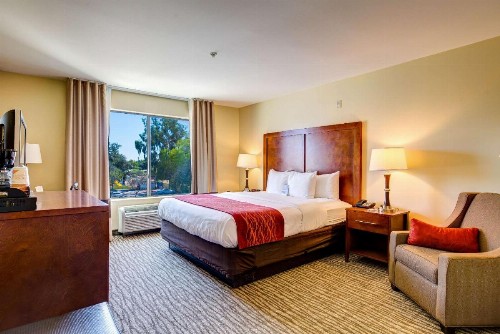Comfort Inn Pomona Near FairPlex - image 36