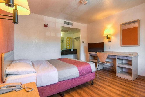 Motel 6-Pomona CA - Los Angeles - image 47