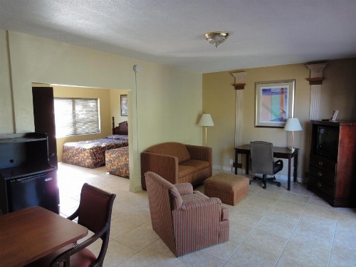 Oceans Beach Resort & Suites - image 37