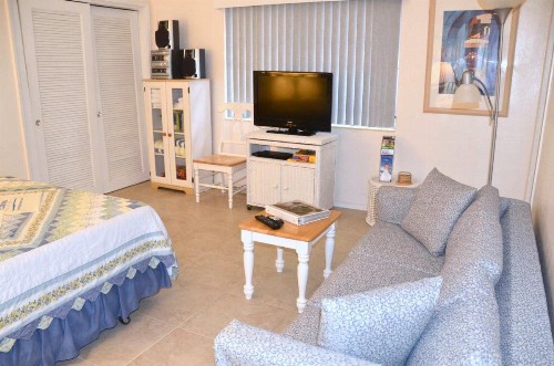 Cottages by the Ocean - image 34