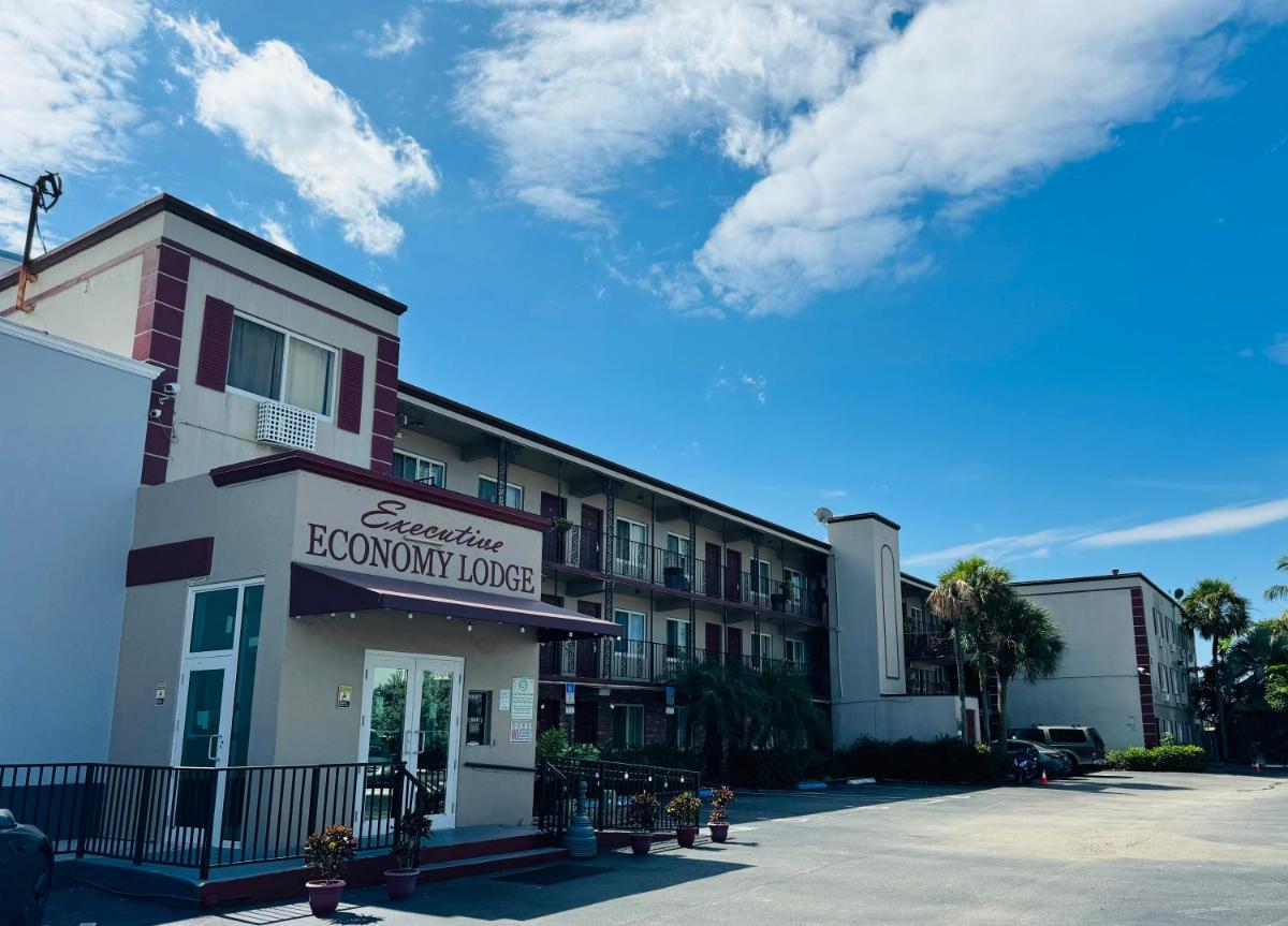 Executive Economy Lodge - main image