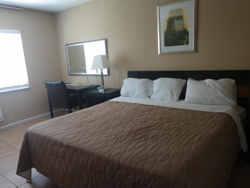 Executive Economy Lodge - image 11