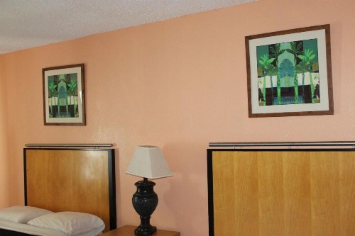 Executive Economy Lodge - image 26