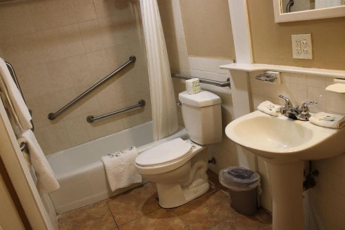 Executive Economy Lodge - image 36