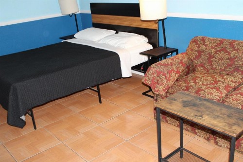 Executive Economy Lodge - image 40