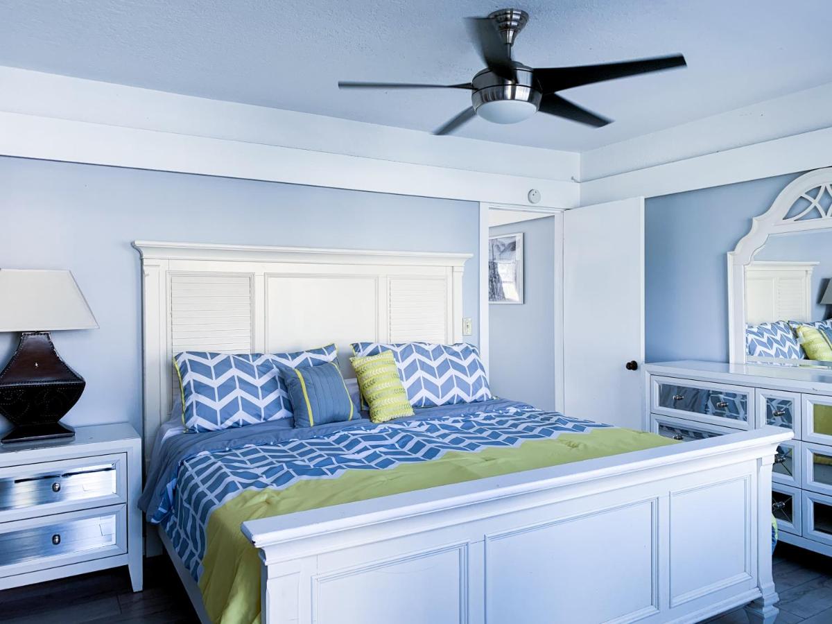 Coral Tides Resort - image 5