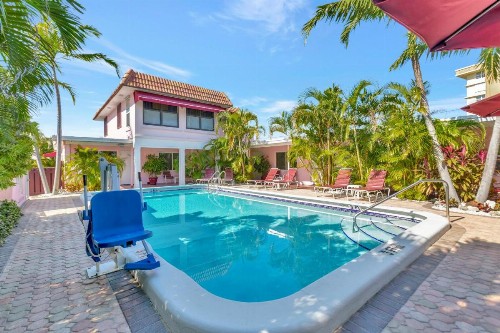 Seahorse Guesthouse - image 3