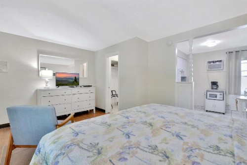 Seahorse Guesthouse - image 33