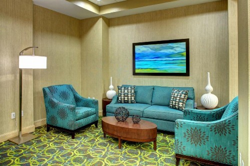 Hampton Inn and Suites Coconut Creek - image 12