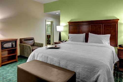 Hampton Inn and Suites Coconut Creek - image 15