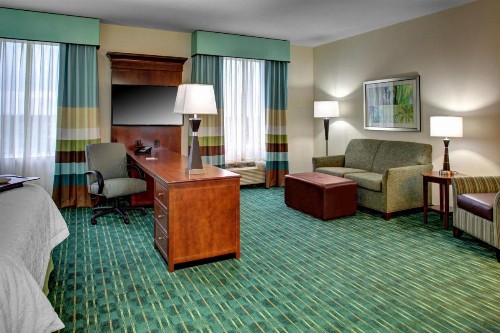 Hampton Inn and Suites Coconut Creek - image 18