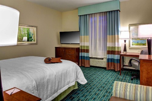 Hampton Inn and Suites Coconut Creek - image 26