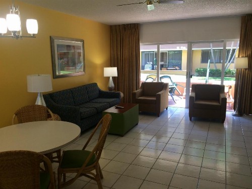 Surf Rider Resort - image 4