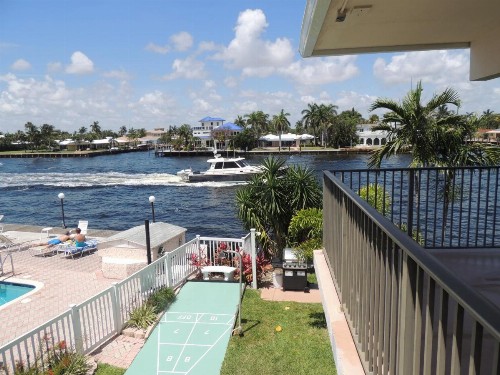 Aqua Mar Condos - image 17