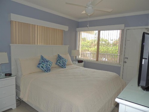 Aqua Mar Condos - image 19
