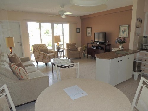 Aqua Mar Condos - image 27