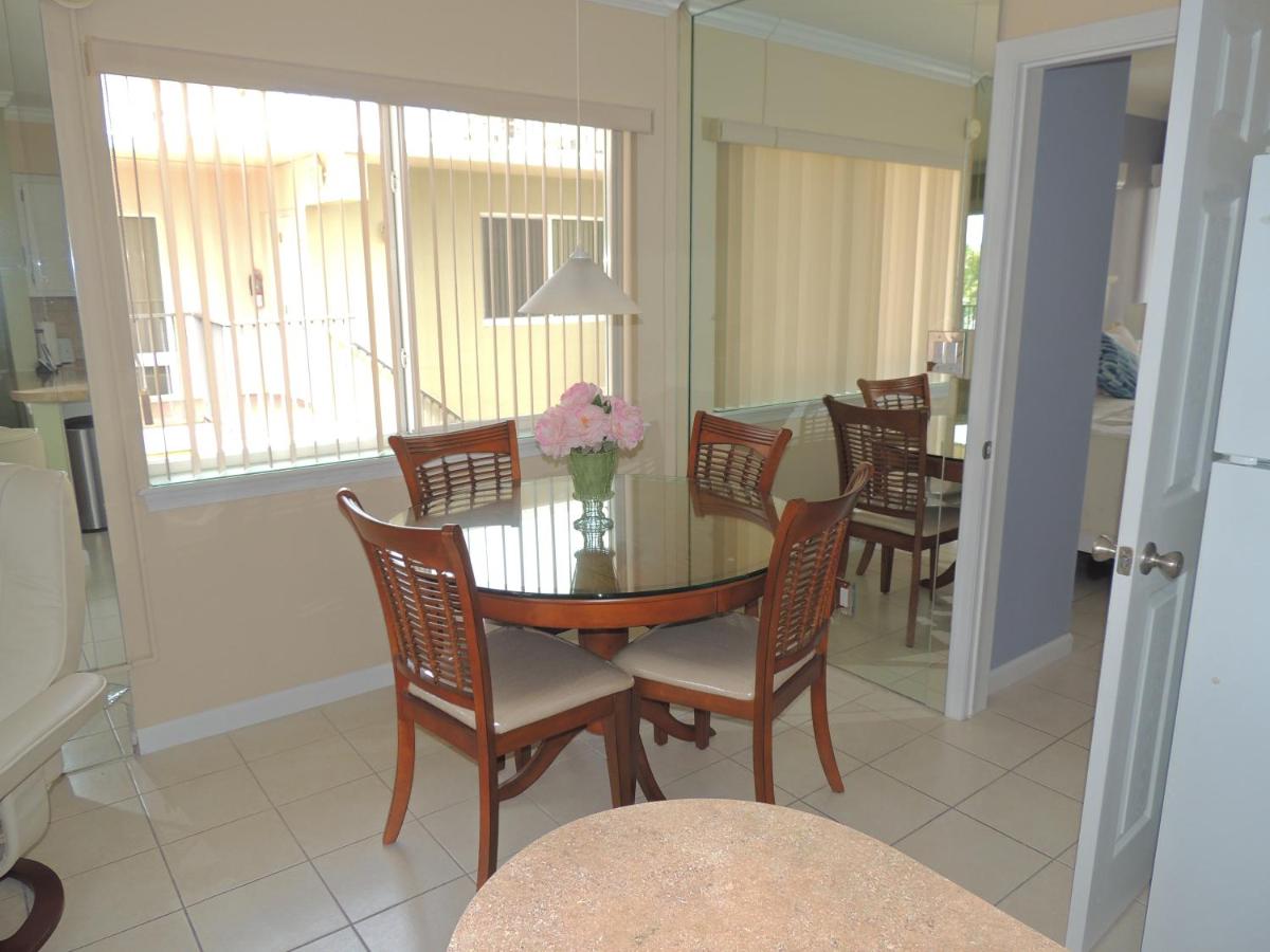 Aqua Mar Condos - image 7