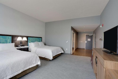 Hampton Inn Fort Lauderdale Pompano Beach - image 31