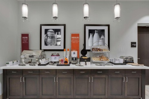 Hampton Inn Fort Lauderdale Pompano Beach - image 8