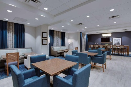 Hampton Inn Fort Lauderdale Pompano Beach - image 9