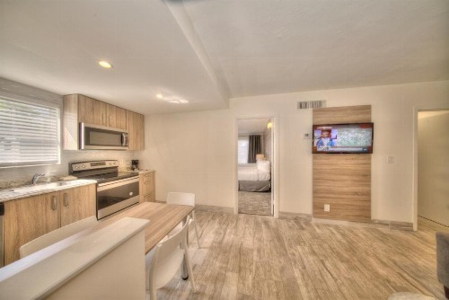 Riverside Apartments By The Beach - image 24