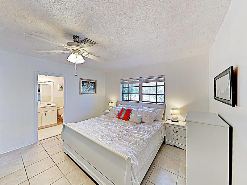 New Listing! Coastal Apartment With Pool & Patio Home - image 4