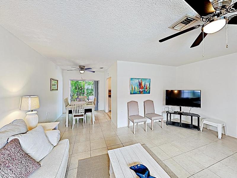 New Listing! Coastal Apartment With Pool & Patio Home - image 5