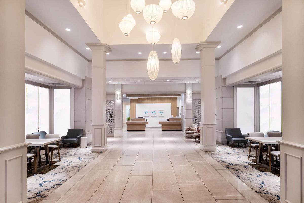Hilton Garden Inn Jacksonville/Ponte Vedra - image 3