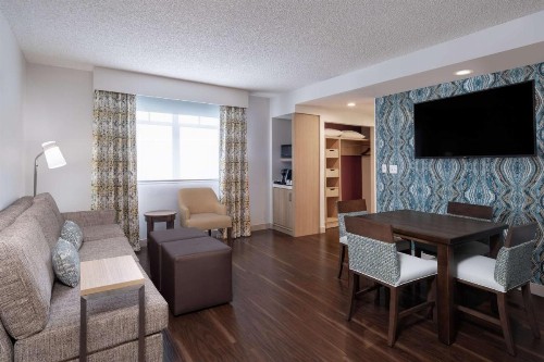 Hilton Garden Inn Jacksonville/Ponte Vedra - image 6