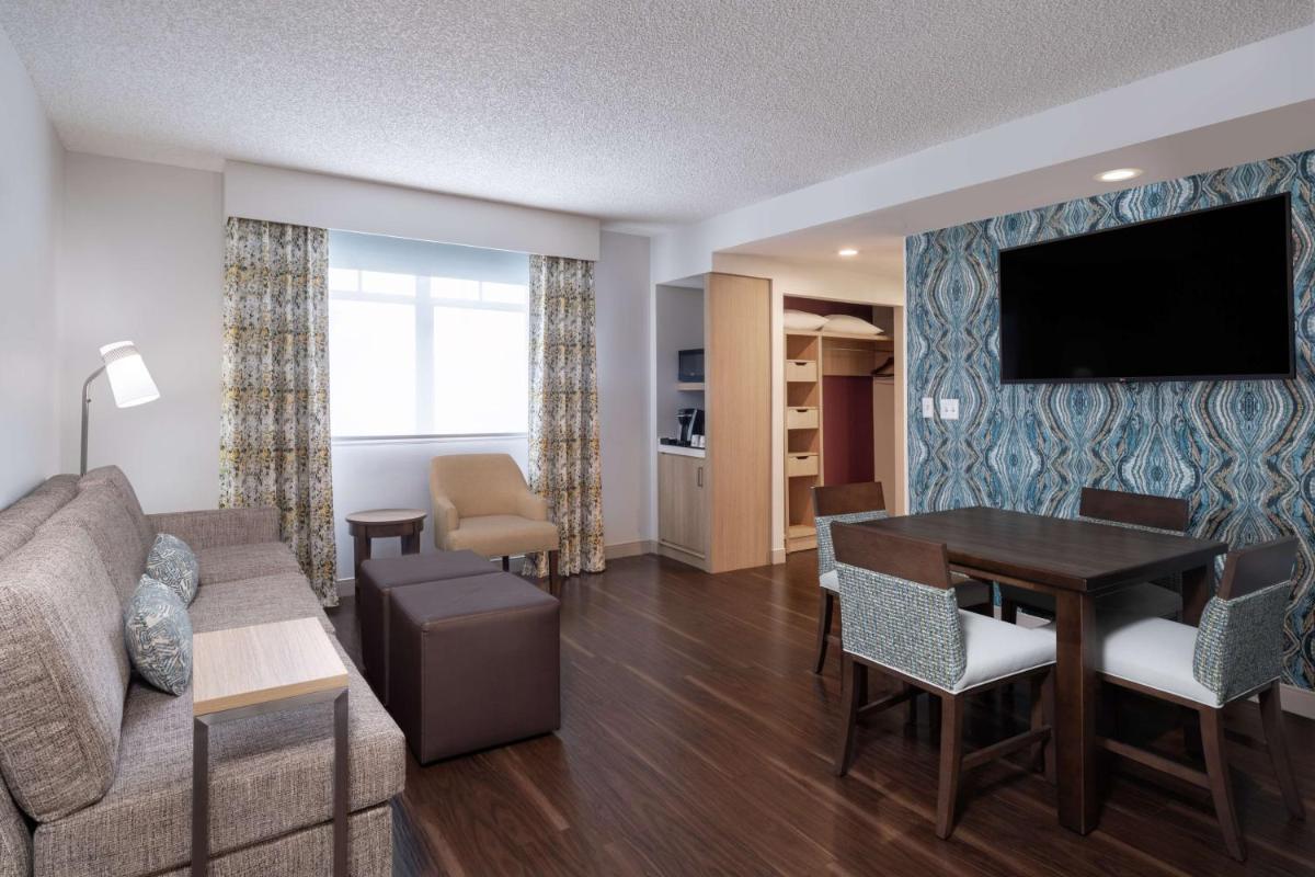 Hilton Garden Inn Jacksonville/Ponte Vedra - image 6