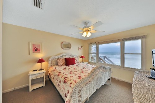 White Heron Beach House - image 10