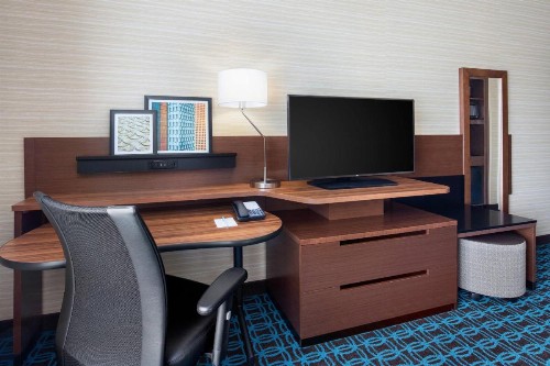 Fairfield Inn & Suites by Marriott Poplar Bluff - image 21