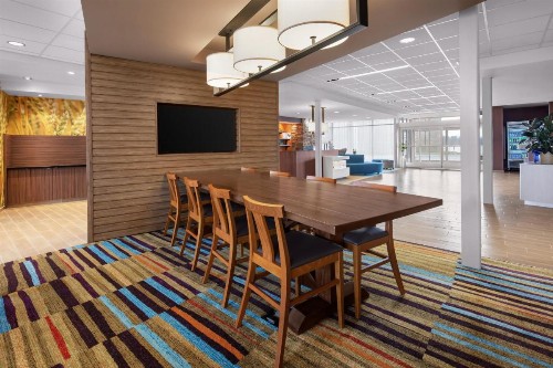 Fairfield Inn & Suites by Marriott Poplar Bluff - image 24