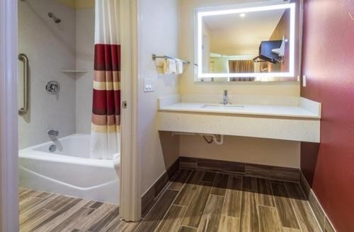 Ocean's Edge Hotel Port AransasTX - image 32