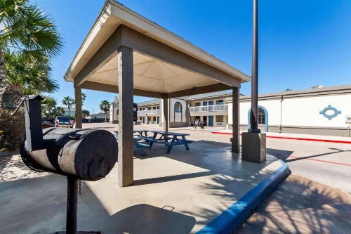 Best Western Port Aransas - image 19
