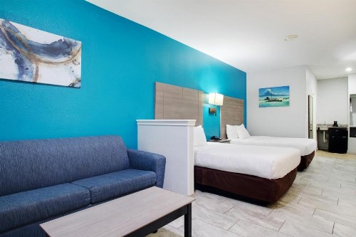 Plantation Suites and Conference Center - image 26