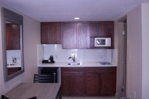 Americas Best Value Inn Port Aransas - image 29