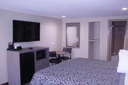 Americas Best Value Inn Port Aransas - image 34