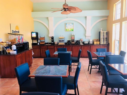 Days Inn by Wyndham Port Aransas TX - image 10