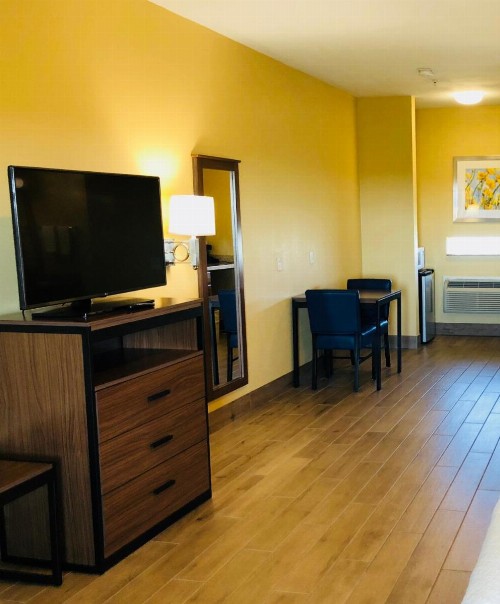 Days Inn by Wyndham Port Aransas TX - image 28