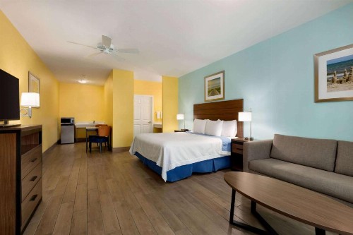 Days Inn by Wyndham Port Aransas TX - image 50