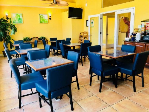 Days Inn by Wyndham Port Aransas TX - image 9