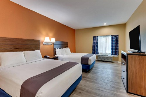 Captains Quarters Inn - image 21
