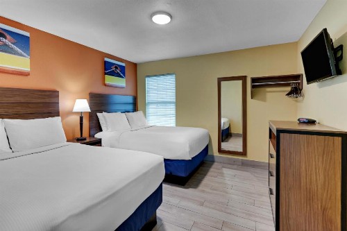 Captains Quarters Inn - image 26