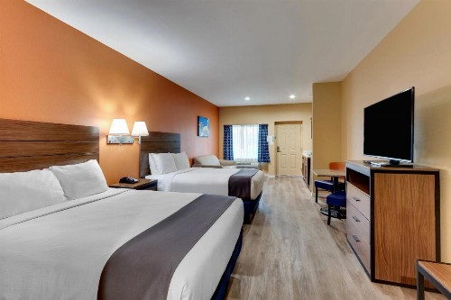 Captains Quarters Inn - image 31