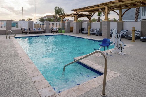 Hampton Inn and Suites Port Aransas - image 11