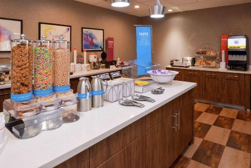 Hampton Inn and Suites Port Aransas - image 15