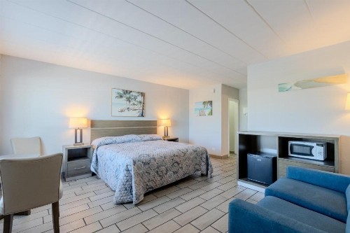 Shark Reef Resort Motel & Cottages
