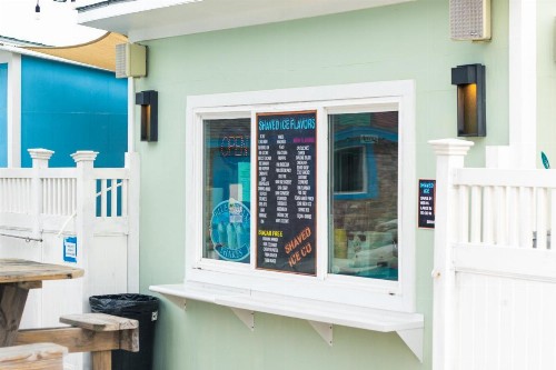 Tropic Island Resort - image 15