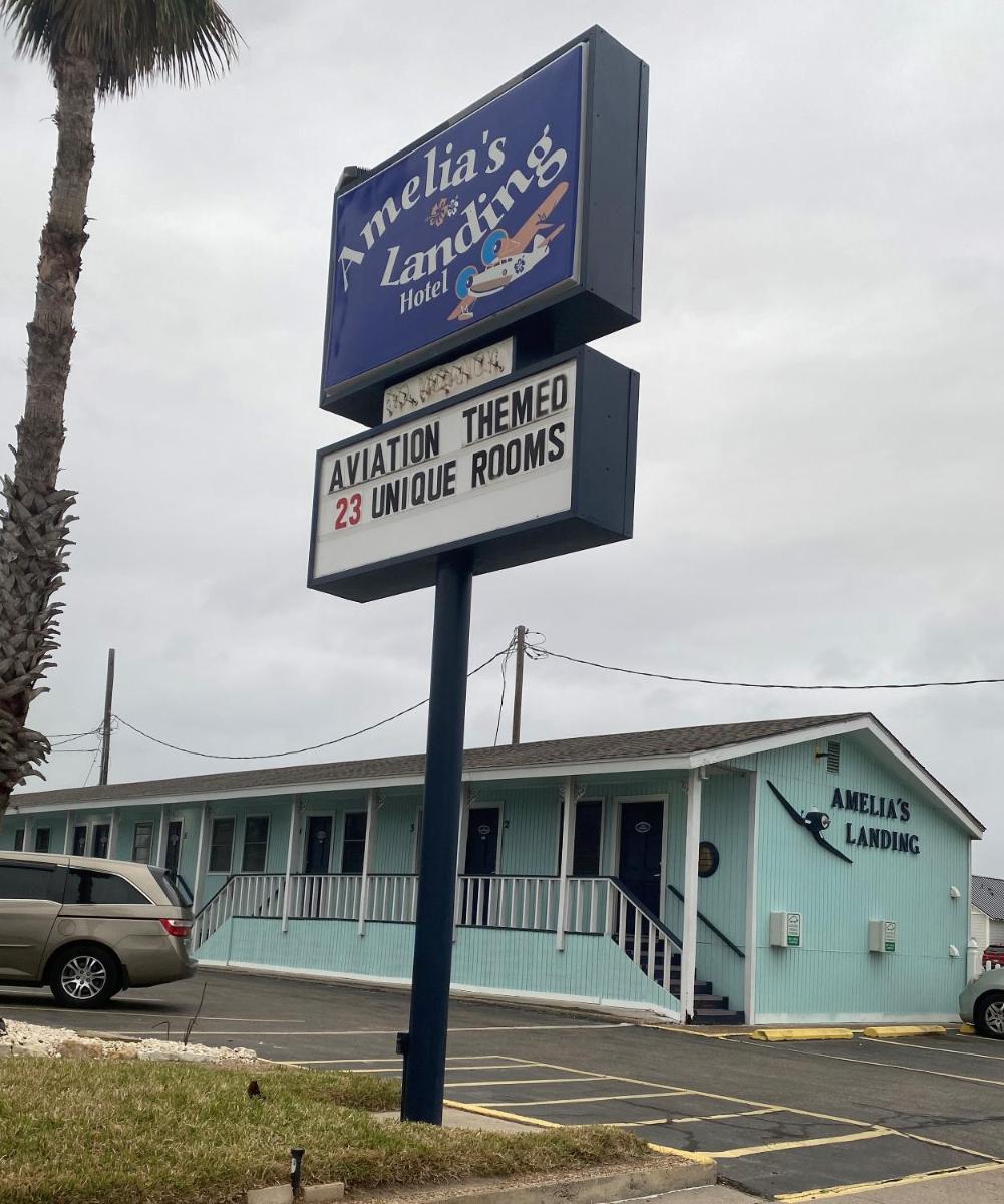 Amelia's Landing - main image